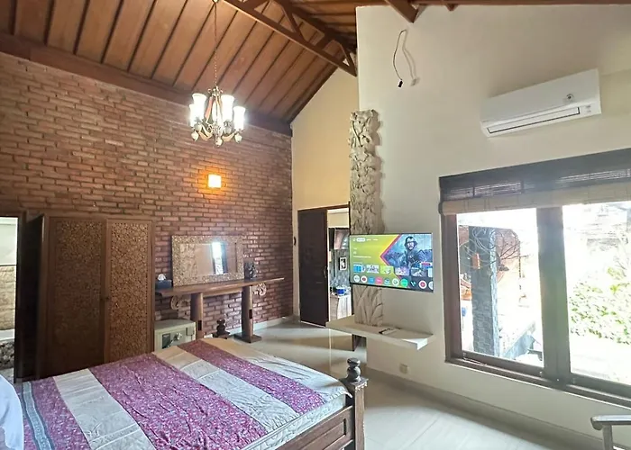 Natural And Cozy Pool, Dayins Balangan Villa